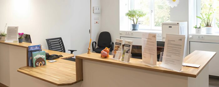Ergotherapie Mit Uns - Empfangstresen